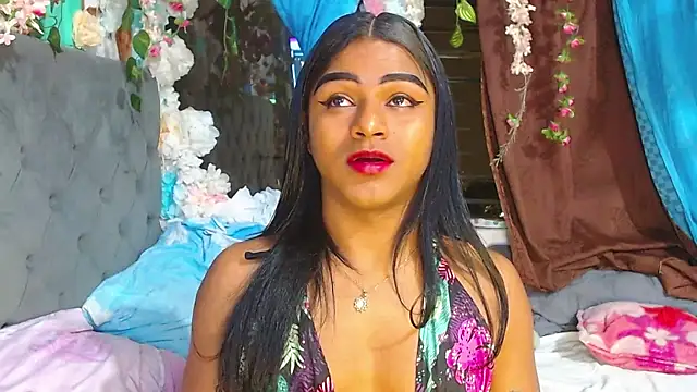 Snapshot of Karly_coffe chatting on February 26, 8:13 am Karly coffe online show from February 26, 8:13 am