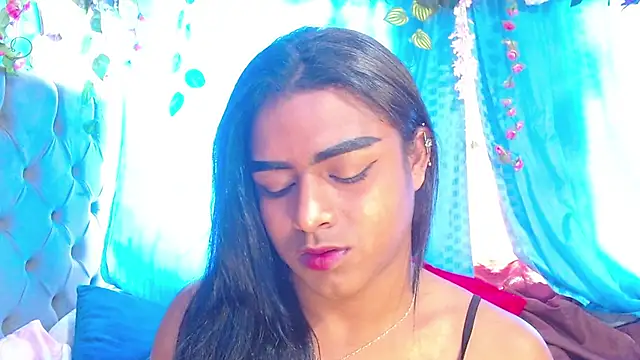 Snapshot of Karly_coffe chatting on March 1, 2:52 pm Karly coffe online show from March 1, 2:52 pm