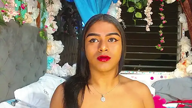 Snapshot of Karly_coffe chatting on March 11, 10:10 am Karly coffe online show from March 11, 10:10 am