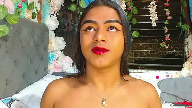 Snapshot of Karly_coffe chatting on March 12, 9:15 am Karly coffe online show from March 12, 9:15 am