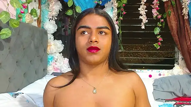 Snapshot of Karly_coffe chatting on March 13, 9:16 am Karly coffe online show from March 13, 9:16 am