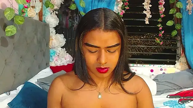 Snapshot of Karly_coffe chatting on March 14, 10:32 am Karly coffe online show from March 14, 10:32 am