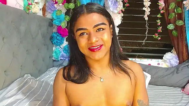 Snapshot of Karly_coffe chatting on March 27, 10:04 am Karly coffe online show from March 27, 10:04 am