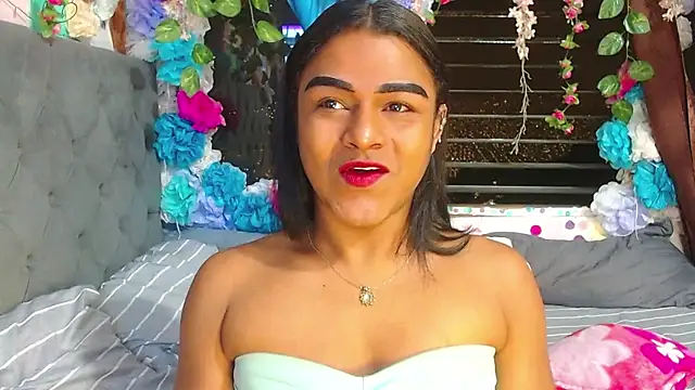 Snapshot of Karly_coffe chatting on March 28, 4:23 am Karly coffe online show from March 28, 4:23 am