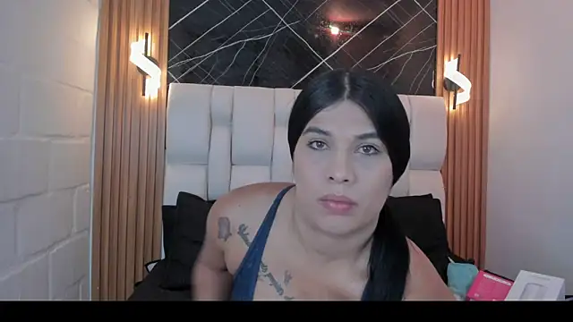 Snapshot of sarajhonson_dl chatting on September 19, 12:39 pm sarajhonson dl online show from September 19, 12:39 pm