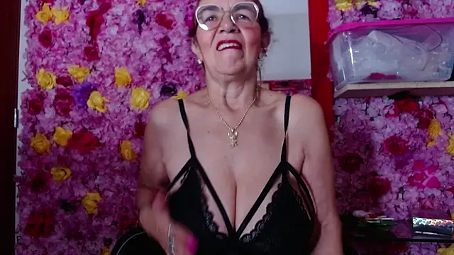 agatha ross26 online show from January 12, 11:39 am