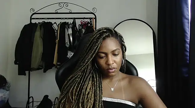 marisilva br online show from February 3, 9:29 pm