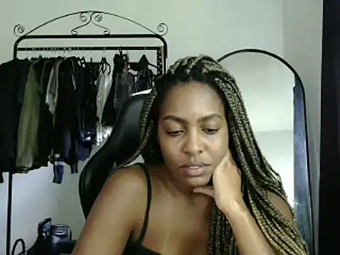 marisilva br online show from February 14, 2:12 pm