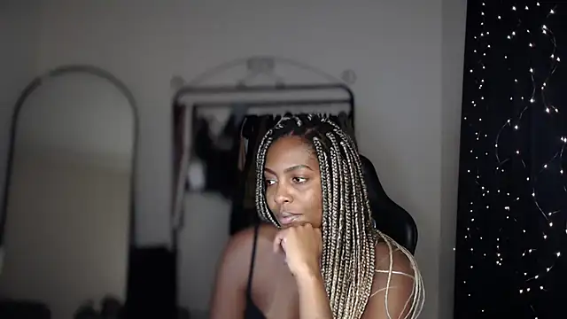 marisilva br online show from October 6, 10:07 pm