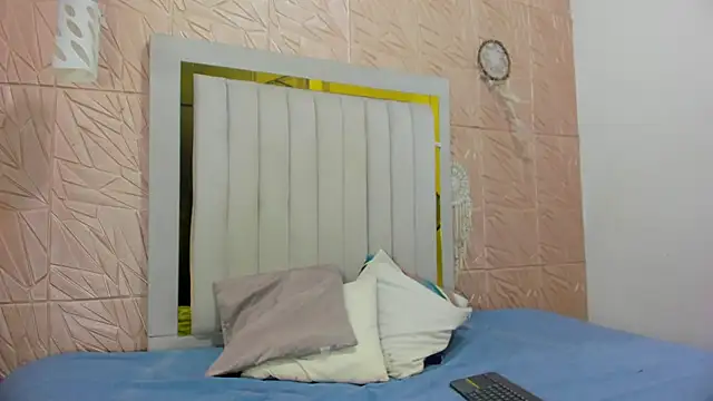 Ammy Connor1 online show from November 11, 8:31 pm