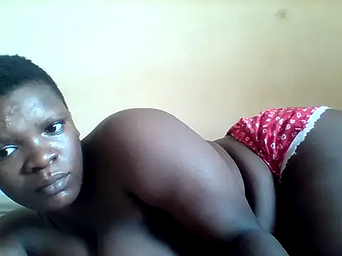 Snapshot of prittylorah15 chatting on October 23, 4:23 am prittylorah15 online show from October 23, 4:23 am