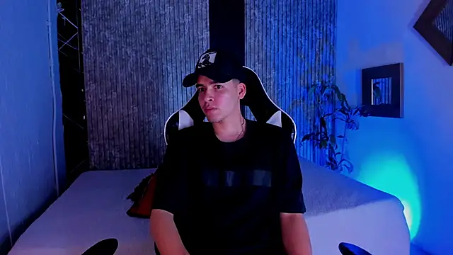 Mike 0233  online show from October 12, 4:44 am