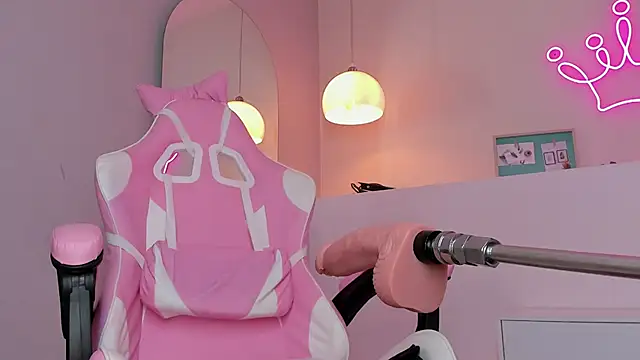 violeth hill online show from February 19, 11:46 pm