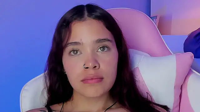 violeth hill online show from March 10, 2:06 am