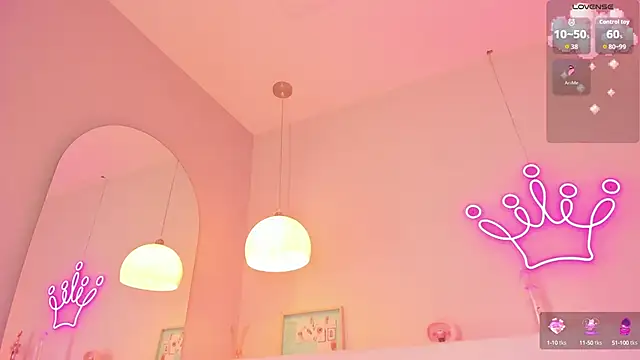 violeth hill online show from September 14, 7:57 pm