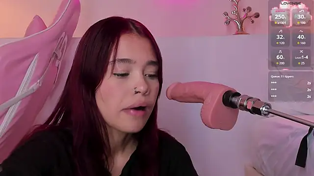 violeth hill online show from September 21, 7:37 pm