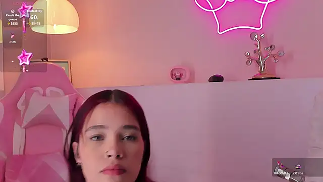 violeth hill online show from October 22, 7:02 pm