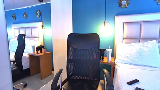 Miss ary online show from January 17, 12:10 pm