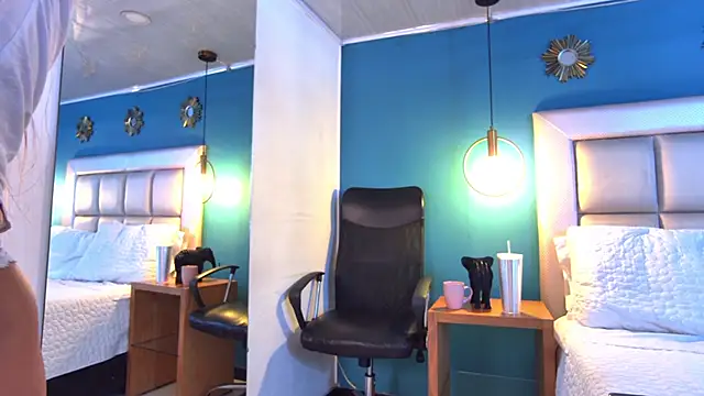 Miss ary online show from January 20, 5:37 pm