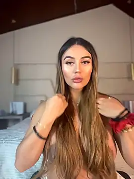 Miss ary online show from April 28, 11:48 am