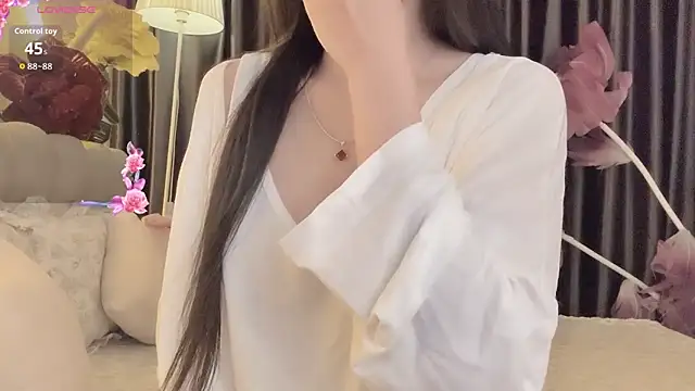 Nacy-Moonlight online show from November 28, 3:58 pm