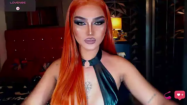 Snapshot of NatalyaFox chatting on December 4, 8:12 am NatalyaFox online show from December 4, 8:12 am