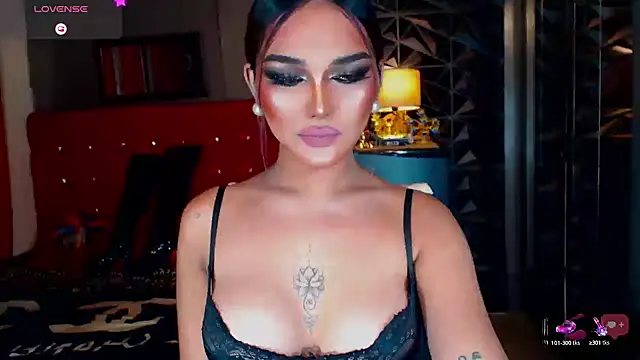 Snapshot of NatalyaFox chatting on December 21, 8:32 am NatalyaFox online show from December 21, 8:32 am