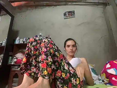 lilithanderson online show from May 6, 12:54 pm