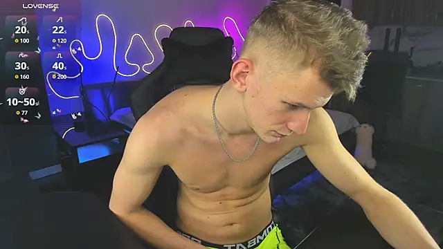 Brad Maloney online show from October 17, 7:38 pm