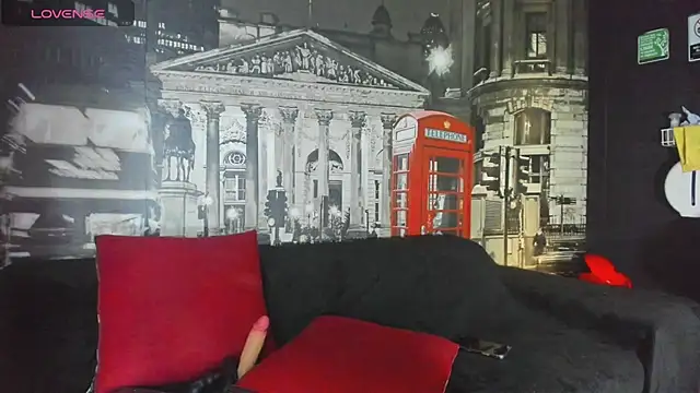 CloeRodriguez online show from May 6, 9:20 pm