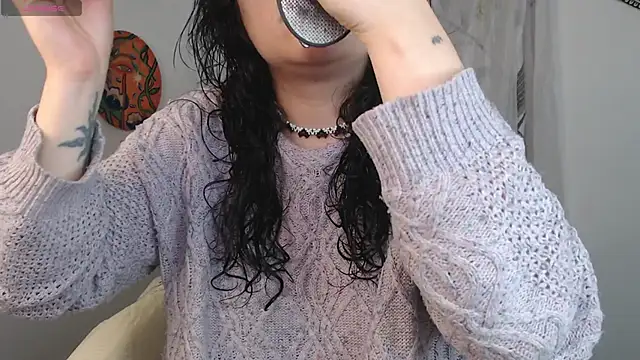 Snapshot of Marci_owo chatting on April 7, 11:10 am Marci owo online show from April 7, 11:10 am