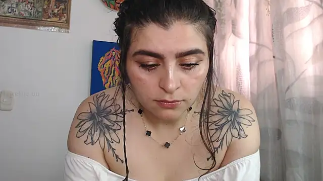 Snapshot of Marci_owo chatting on May 8, 2:00 pm Marci owo online show from May 8, 2:00 pm