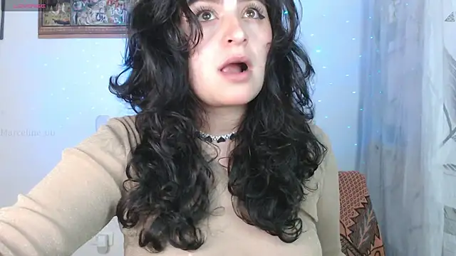 Snapshot of Marci_owo chatting on May 13, 11:29 am Marci owo online show from May 13, 11:29 am
