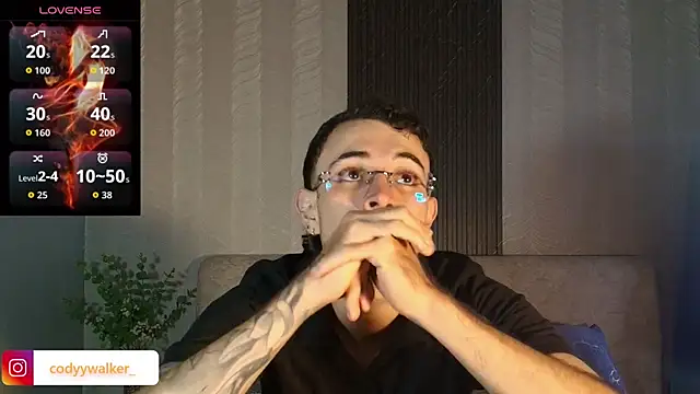 CodyWalkerR online show from May 13, 5:32 pm