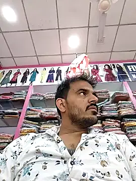 Snapshot of absoluteright chatting on December 11, 10:14 am absoluteright online show from December 11, 10:14 am