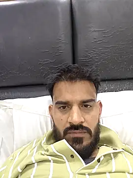 Snapshot of absoluteright chatting on February 23, 4:57 pm absoluteright online show from February 23, 4:57 pm