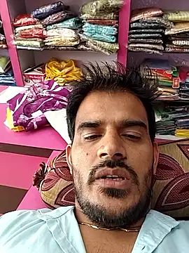 Snapshot of absoluteright chatting on March 6, 7:38 am absoluteright online show from March 6, 7:38 am