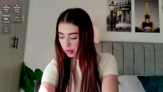 caralella online show from May 15, 9:11 pm