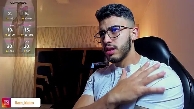 Liam Kleiin online show from March 3, 11:27 am