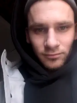 Snapshot of Boysex227 chatting on March 4, 11:27 am Boysex227 online show from March 4, 11:27 am