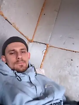 Snapshot of Boysex227 chatting on March 27, 8:26 am Boysex227 online show from March 27, 8:26 am