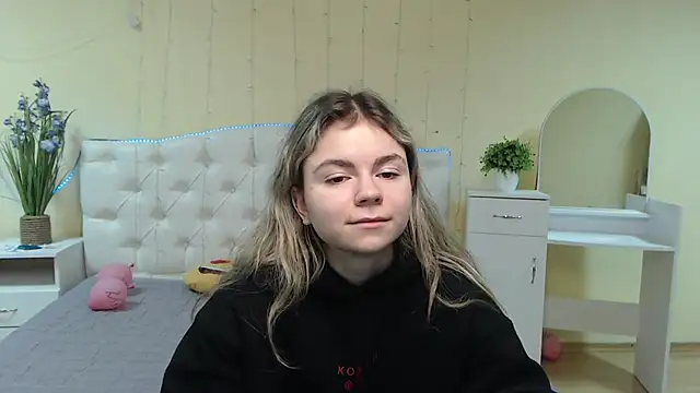 Snapshot of TinaRedly chatting on January 28, 9:29 pm TinaRedly online show from January 28, 9:29 pm