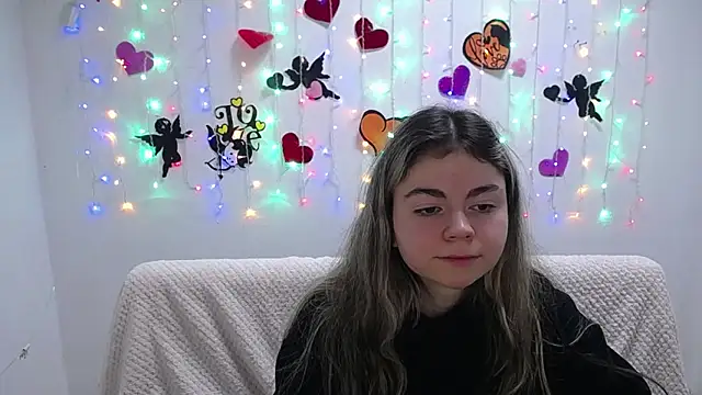 Snapshot of TinaRedly chatting on February 11, 9:46 pm TinaRedly online show from February 11, 9:46 pm