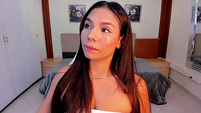 amira cute2 online show from December 23, 10:46 am