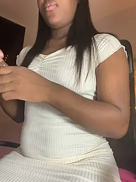 kellya  online show from January 12, 10:22 pm