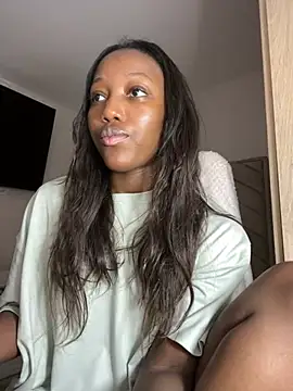 Snapshot of kellya_ chatting on May 1, 11:31 pm kellya online show from May 1, 11:31 pm