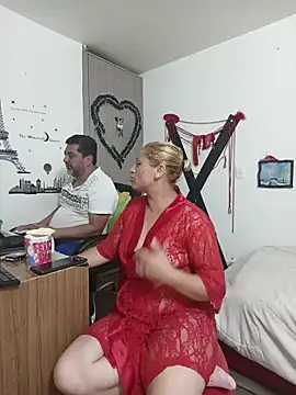 Snapshot of hotandfierylatinos2023 chatting on October 13, 9:42 am hotandfierylatinos2023 online show from October 13, 9:42 am