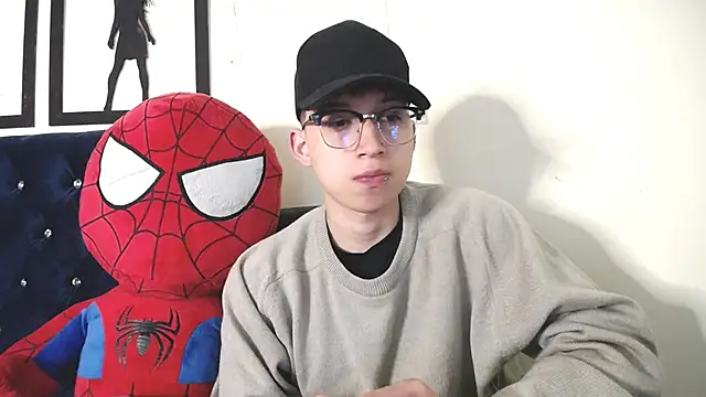 Snapshot of _Thomas_hot_ chatting on November 15, 5:27 am Thomas hot online show from November 15, 5:27 am