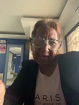 SWEET LOVER01 online show from March 13, 1:29 pm