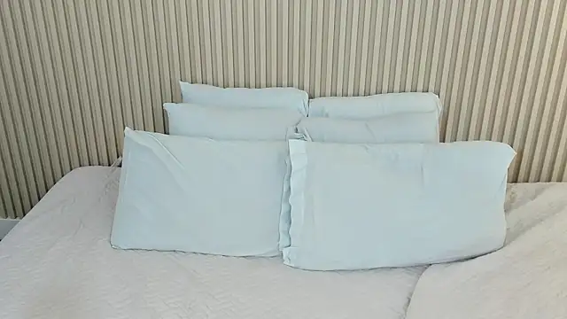 charlottebrowns  online show from May 17, 4:25 pm